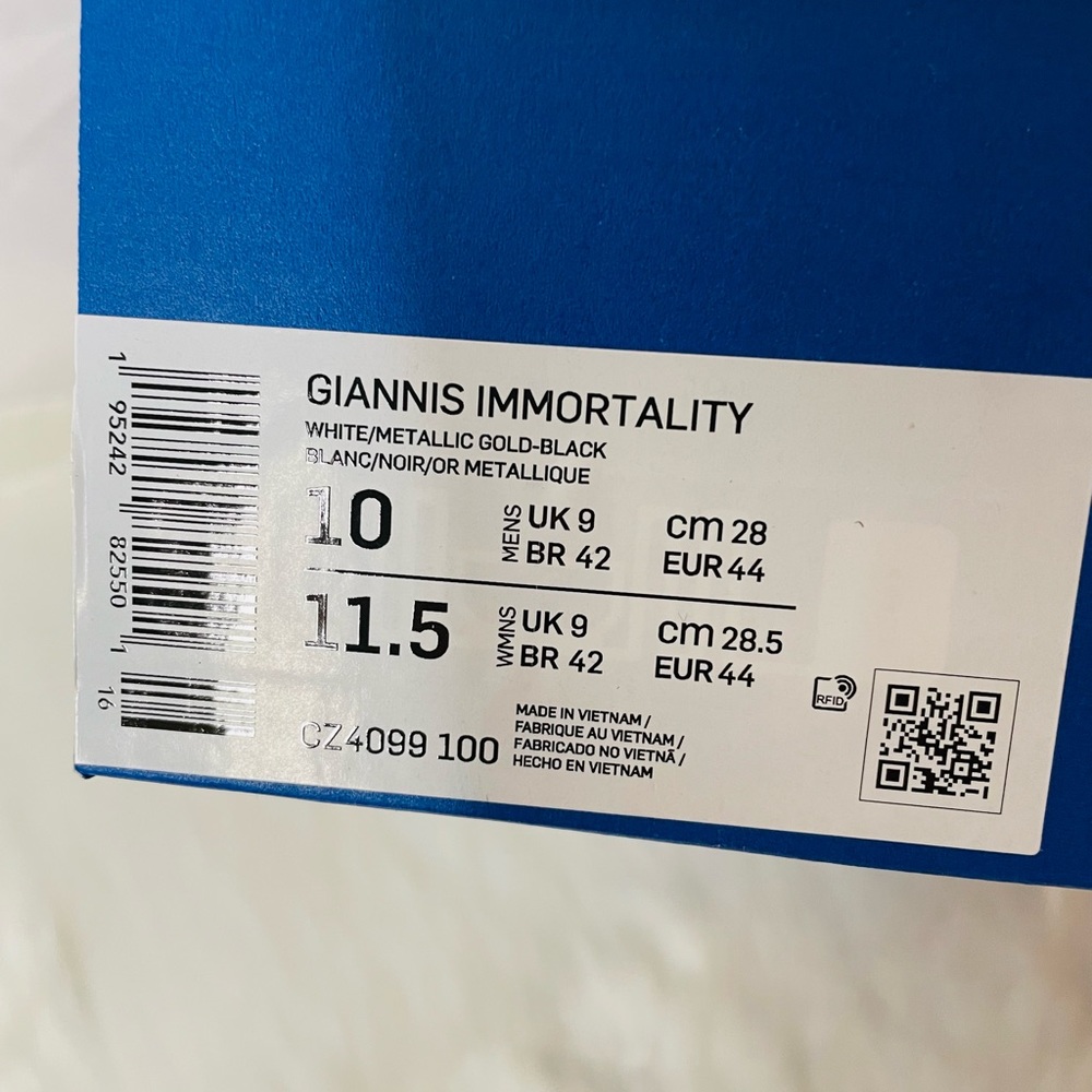 New in box Nike Giannis Immortality White Metallic Gold Black Rubber Shoes - Picture 9 of 13